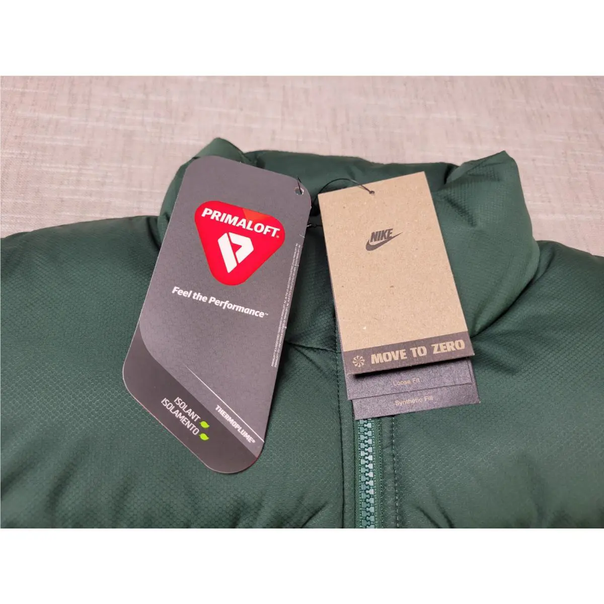 Nike clothing - Nike Sportswear Club Primaloft Puffer Vest - FB7373-323 - Green 5