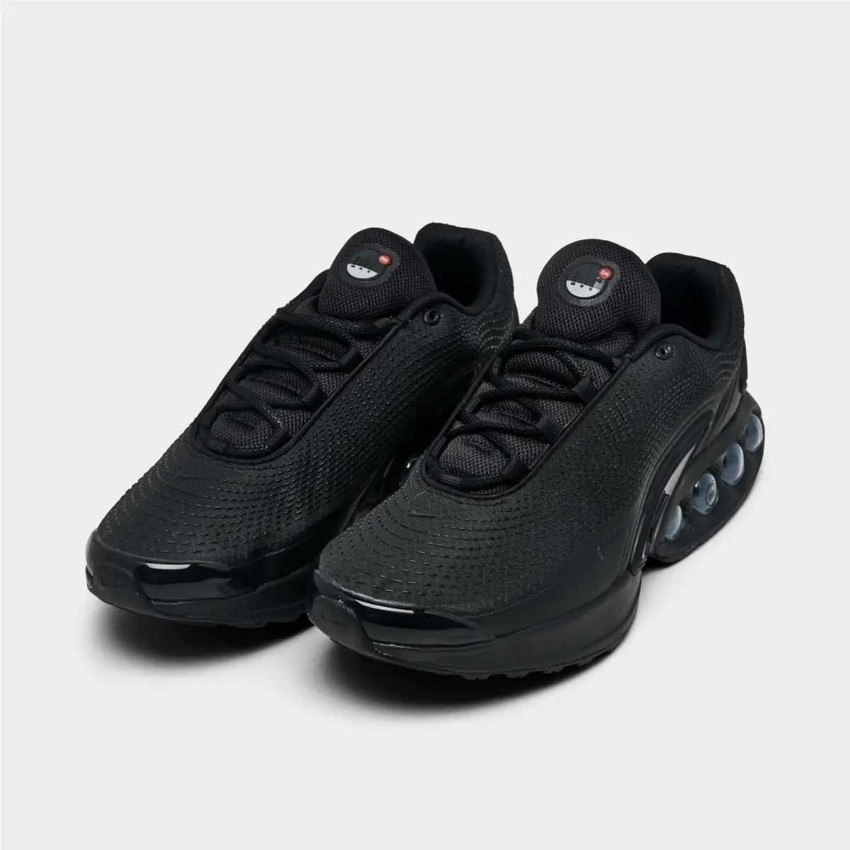 Nike Air Max DN Running Shoes Triple Black All Black Sz 12 DV3337 006