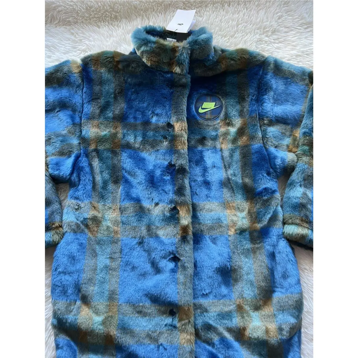 Nike clothing - Nike Sportswear Essential - Sportswear Essential - DM9202-010 - Multicolor (UPC: 195242454084) 0
