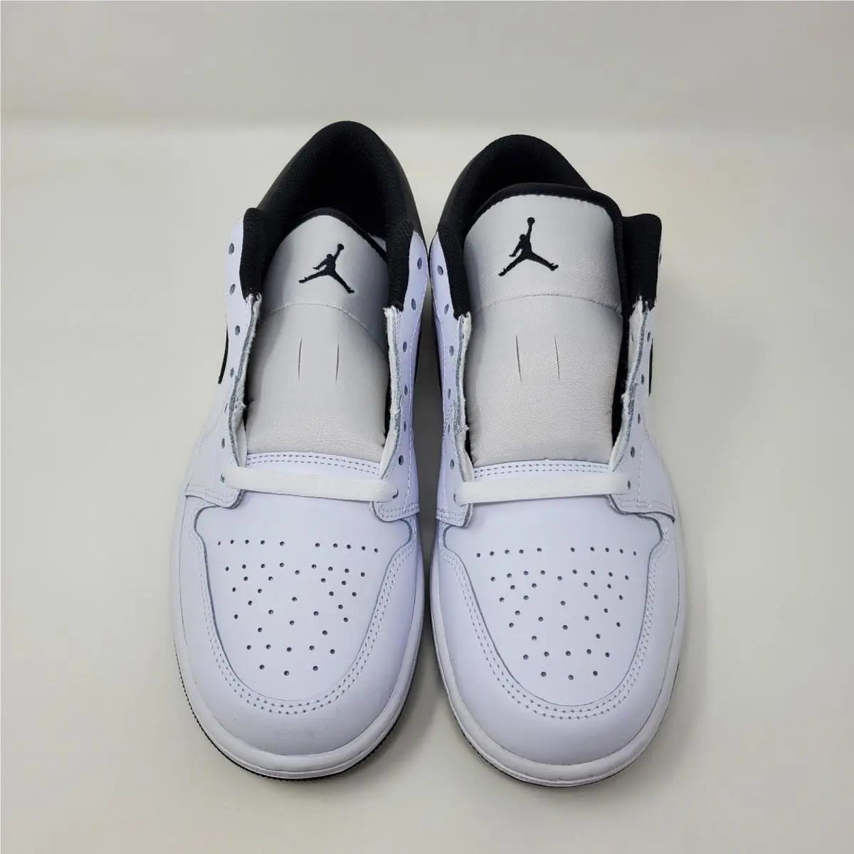 Nike shoes - Nike Air Jordan 1 Low - 553558-132 - White 0