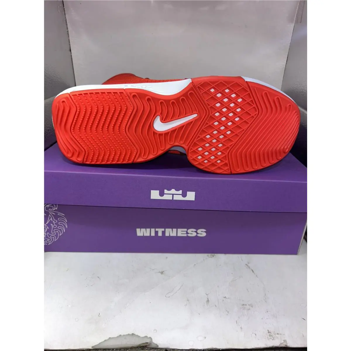 Nike shoes - Nike LeBron Witness - LeBron Witness - FB2239-600 - Red 0