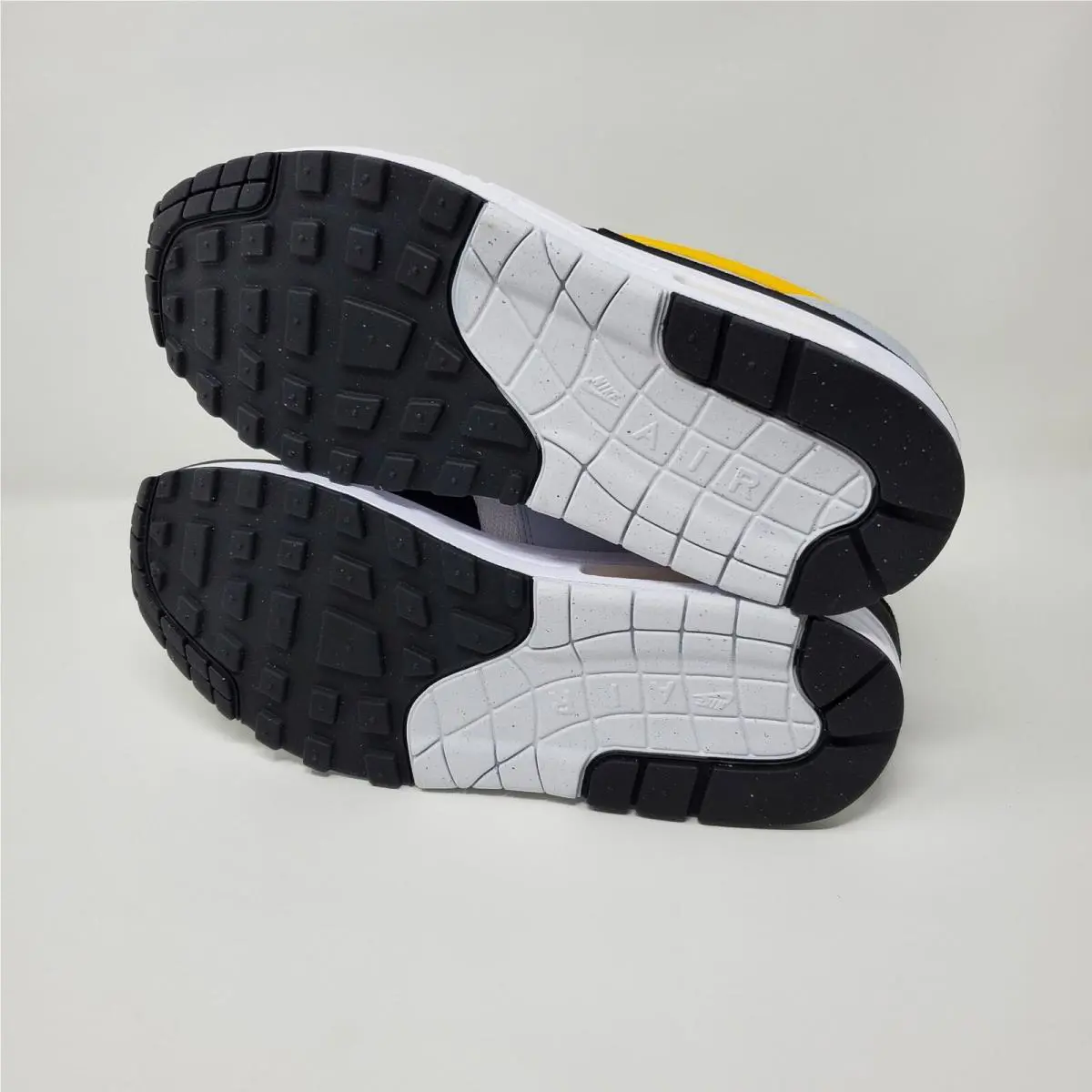Nike shoes - Nike Air Max 1 - Air Max - FD9082-104 - White 4