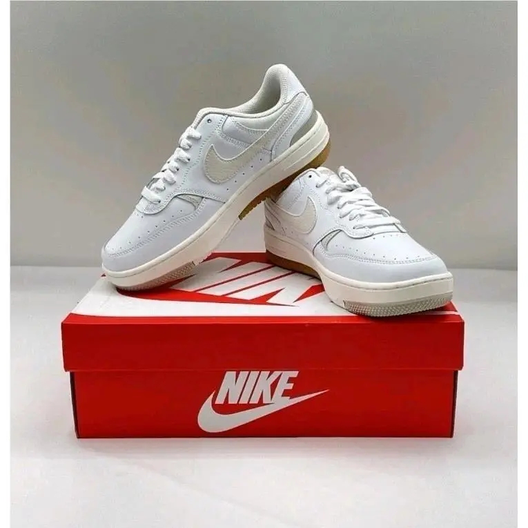 Nike Women Gamma Force White Phantom Leather Low Top Sneakers 8 DX9176-103 - White