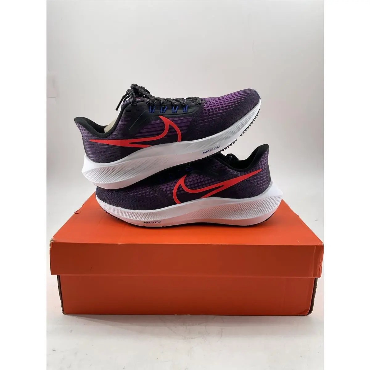 Womens Air Zoom Pegasus 39 Running - Size 8.5 - Purple / White A258 by Nike