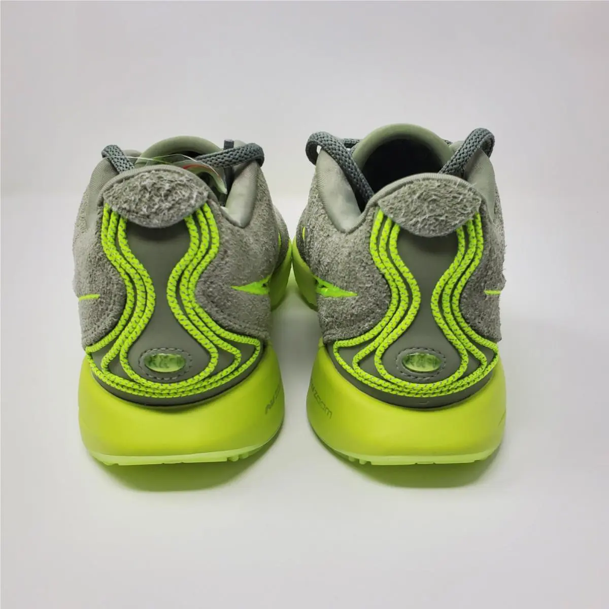 Nike shoes - Nike Unknown - Unknown - FV2345-302 - Green 1