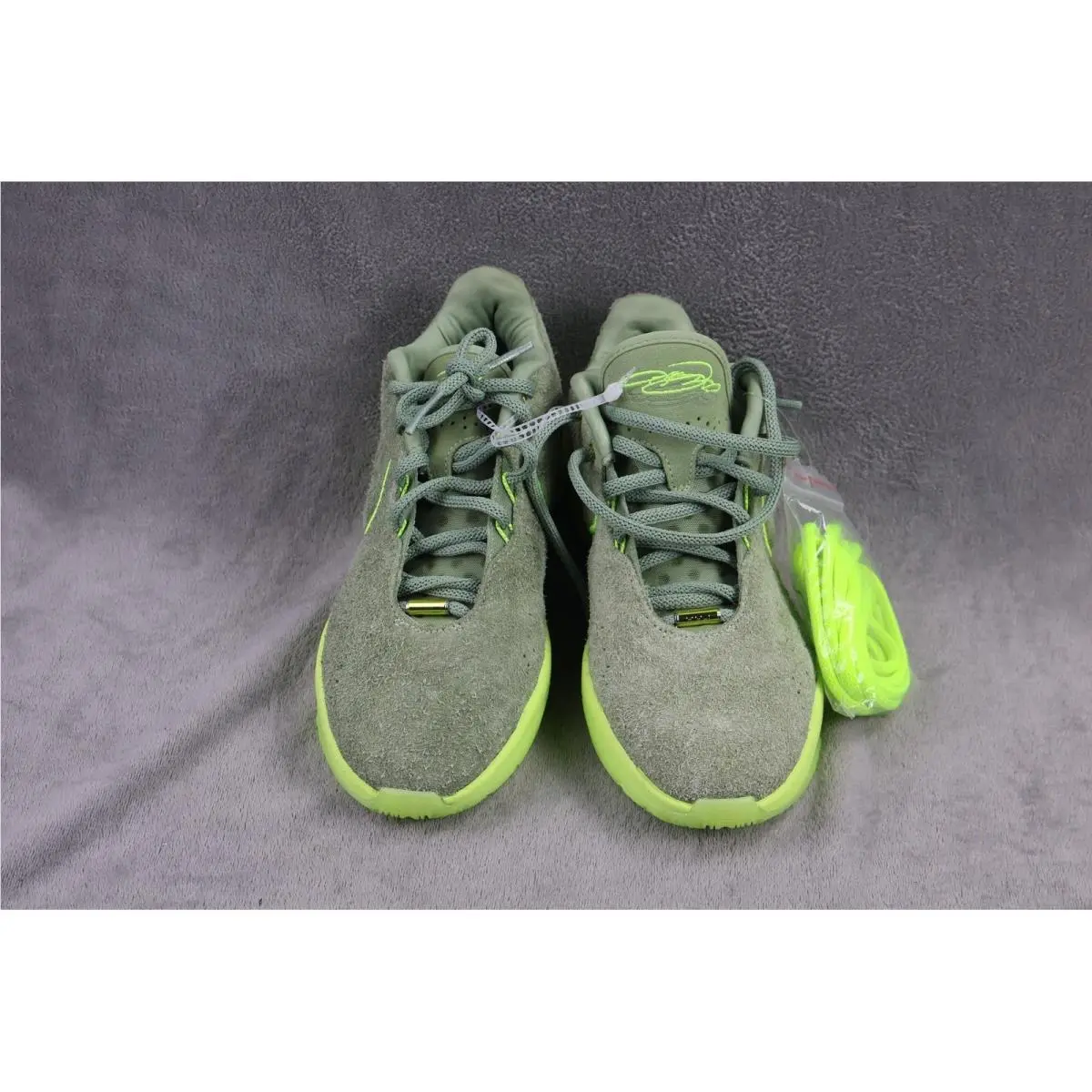 Nike shoes - Nike Unknown - Unknown - FV2345-302 - Green 1