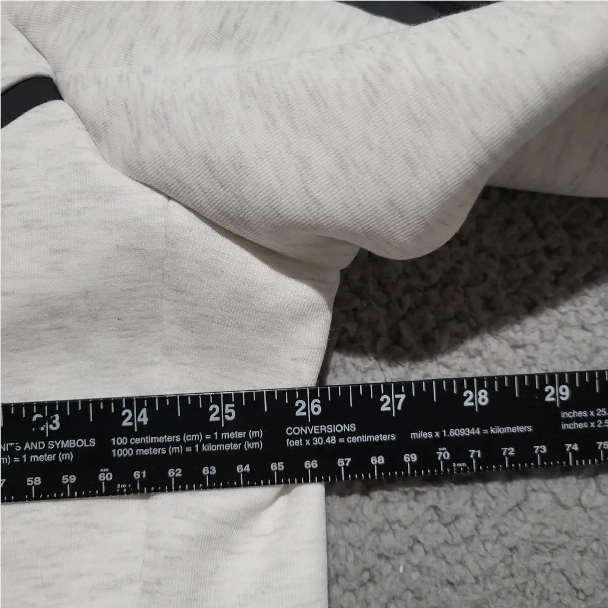 Nike clothing - HV0949-051 - HV0949-051 - Gray 2