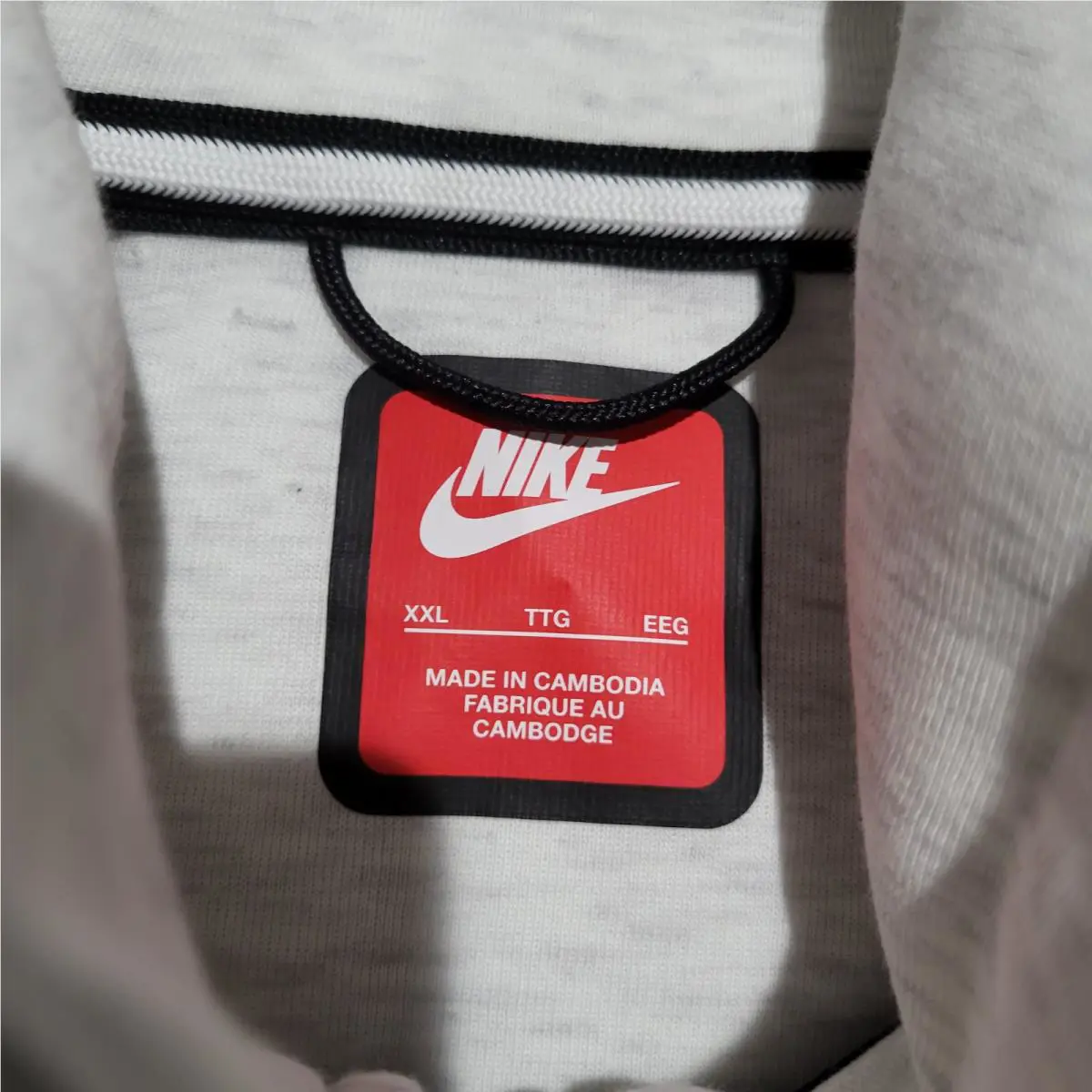 Nike clothing - HV0949-051 - HV0949-051 - Gray 1