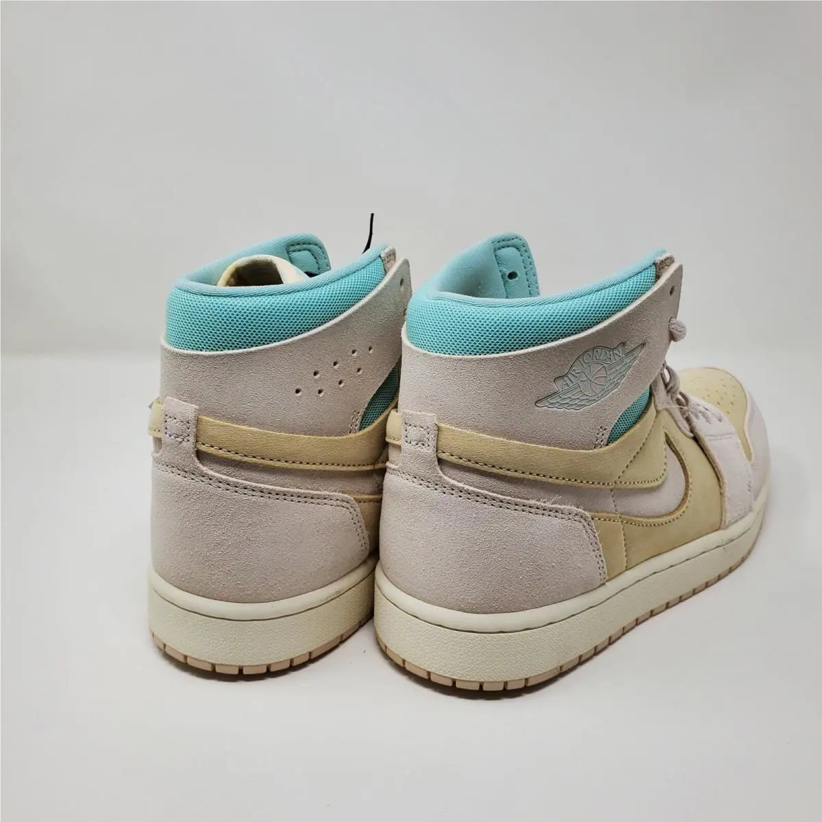 Nike shoes - Nike Air Jordan 1 - Air - DV1305-101 - Beige 5