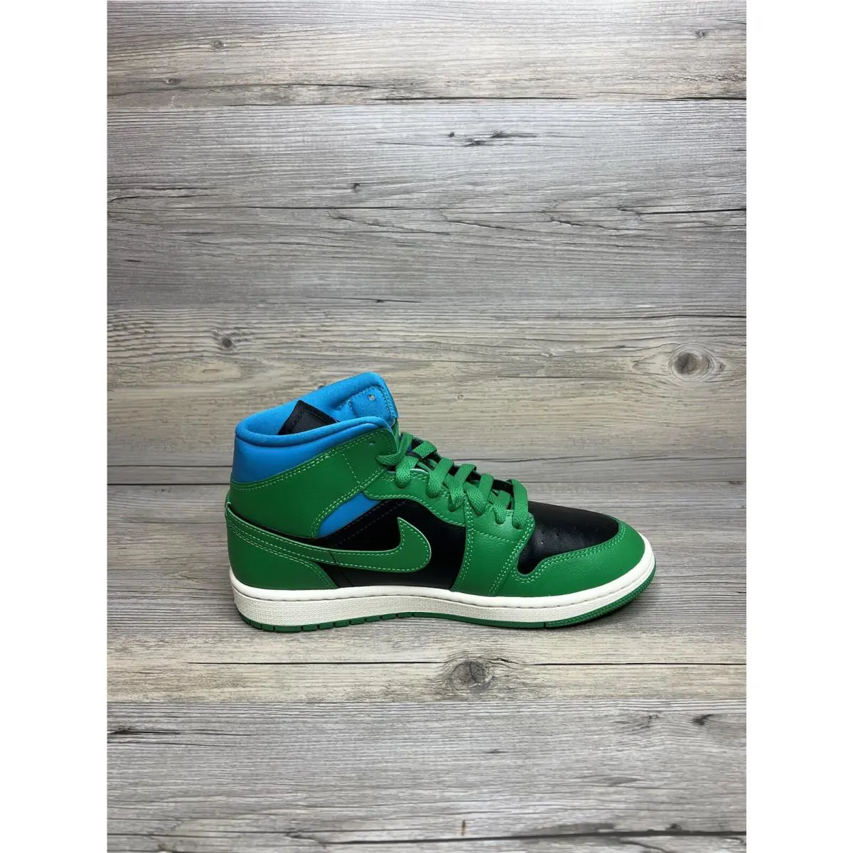 Nike shoes - Nike Air Jordan 1 - Air - BQ6472-033 - Green (UPC: 196604359405) 4