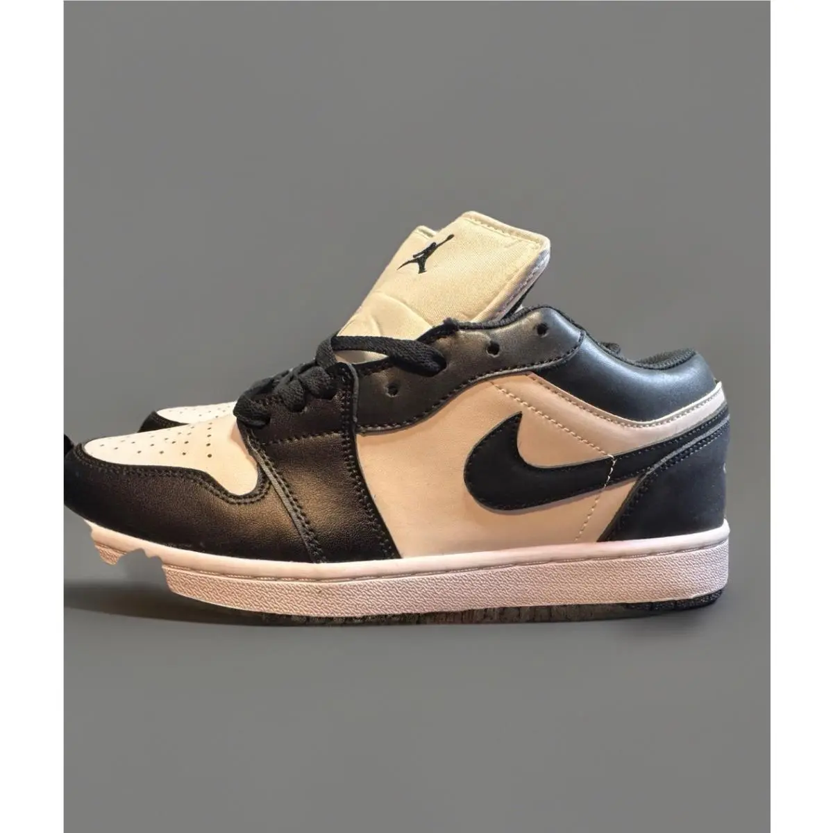 Nike shoes - Air Jordan 1 - Air - DC0774-101 - White 4