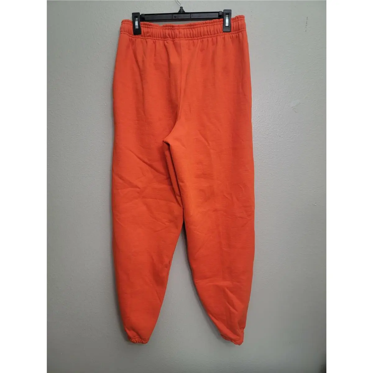 Nike clothing - Made In The USA - Made The USA - CQ4005-891 - Team Orange (UPC: 193655306617) 2