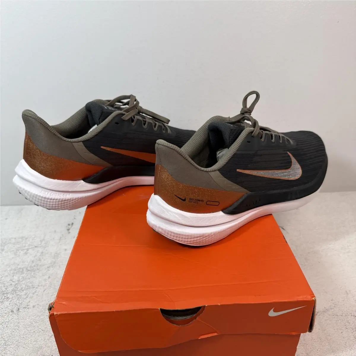 Nike shoes - Nike Air Winflo 9 - Air Winflo - DD8686-005 - Gray Metallic Copper (UPC: 00196151884887) 8