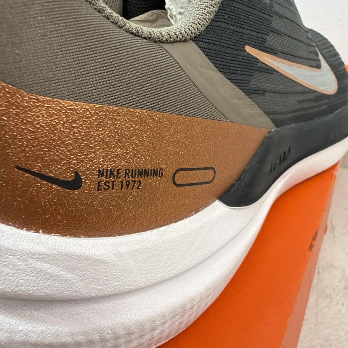 Nike shoes - Nike Air Winflo 9 - Air Winflo - DD8686-005 - Gray Metallic Copper (UPC: 00196151884887) 3