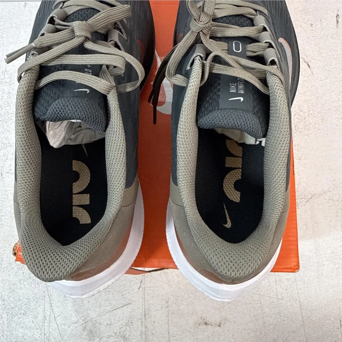 Nike shoes - Nike Air Winflo 9 - Air Winflo - DD8686-005 - Gray Metallic Copper (UPC: 00196151884887) 4