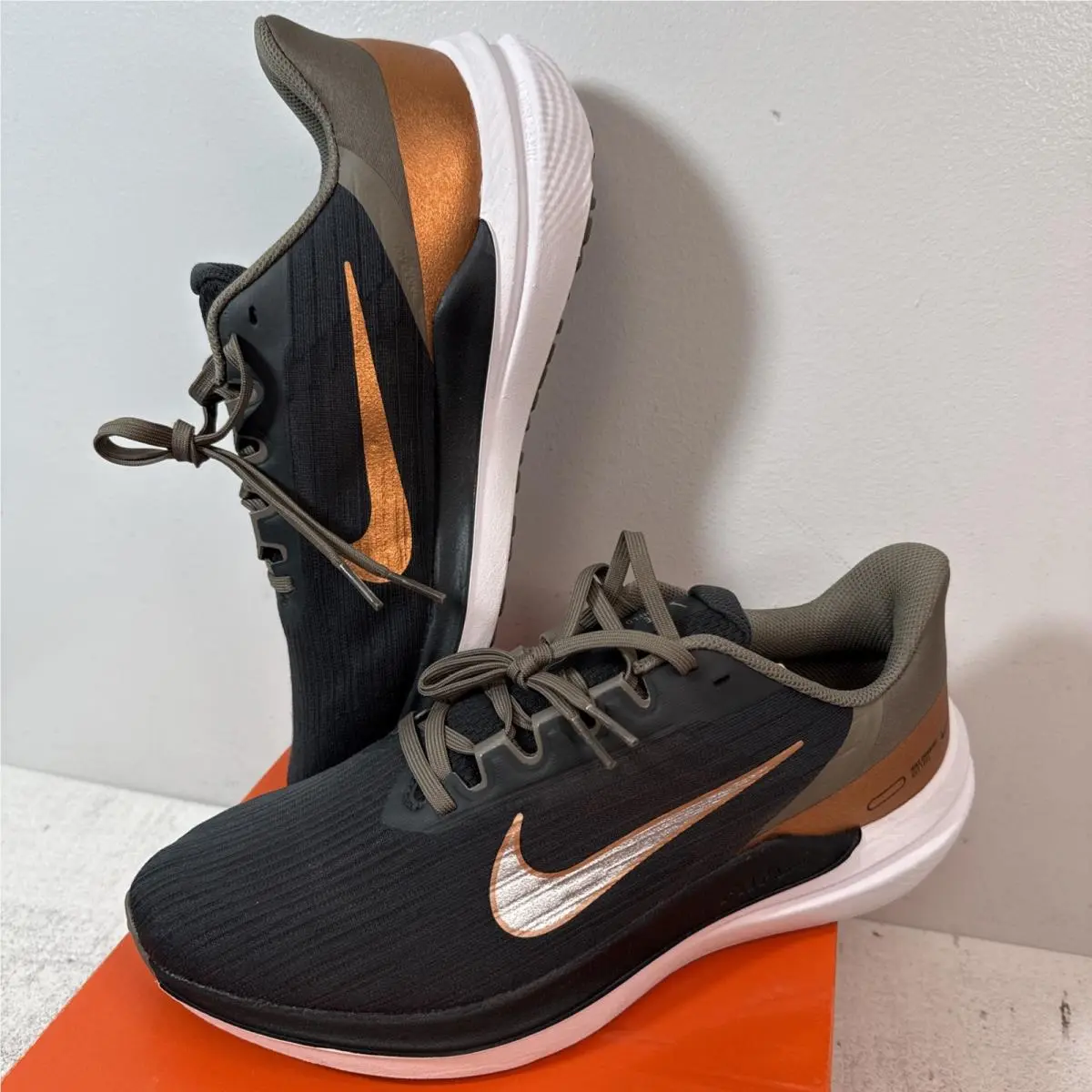 Nike shoes - Nike Air Winflo 9 - Air Winflo - DD8686-005 - Gray Metallic Copper (UPC: 00196151884887) 0