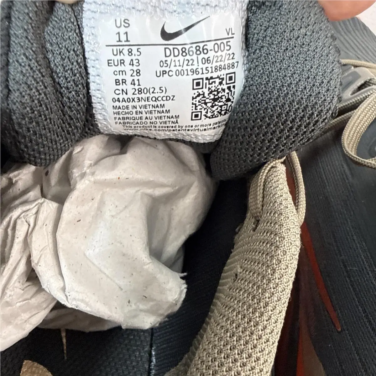 Nike shoes - Nike Air Winflo 9 - Air Winflo - DD8686-005 - Gray Metallic Copper (UPC: 00196151884887) 6