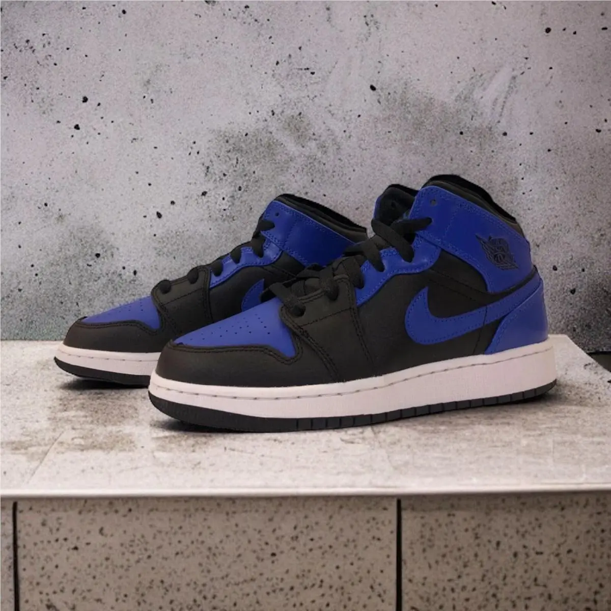 Nike shoes - Air Jordan 1 - Air - 554725 077 - Blue, Manufacturer: Black/ Hyper Royal Blue White 5