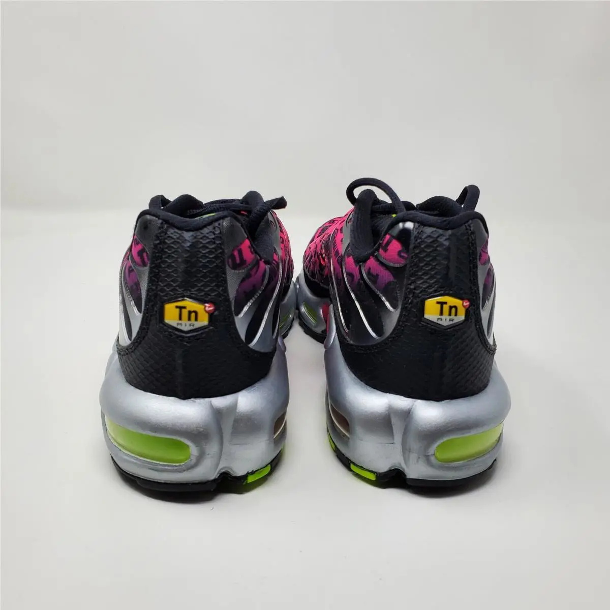 Nike shoes - Nike Air Max Plus - Air Max Plus - FJ4883-001 - Multicolor 1
