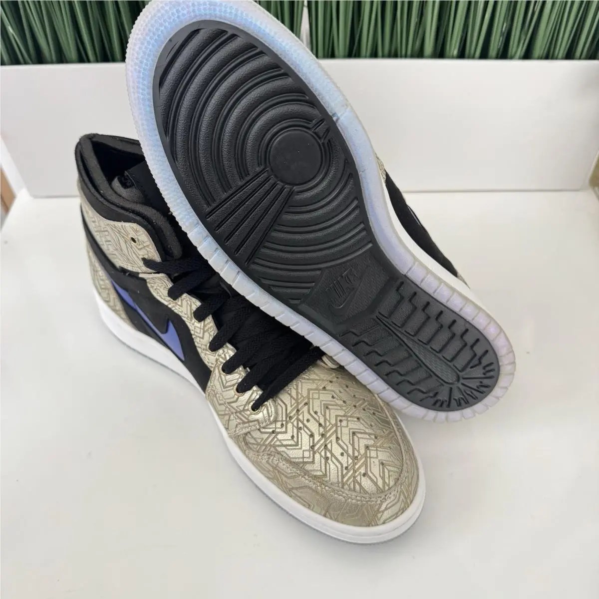 Nike shoes - Air Jordan 1 Zoom - Air Zoom - DQ0659-700 - Gold 4