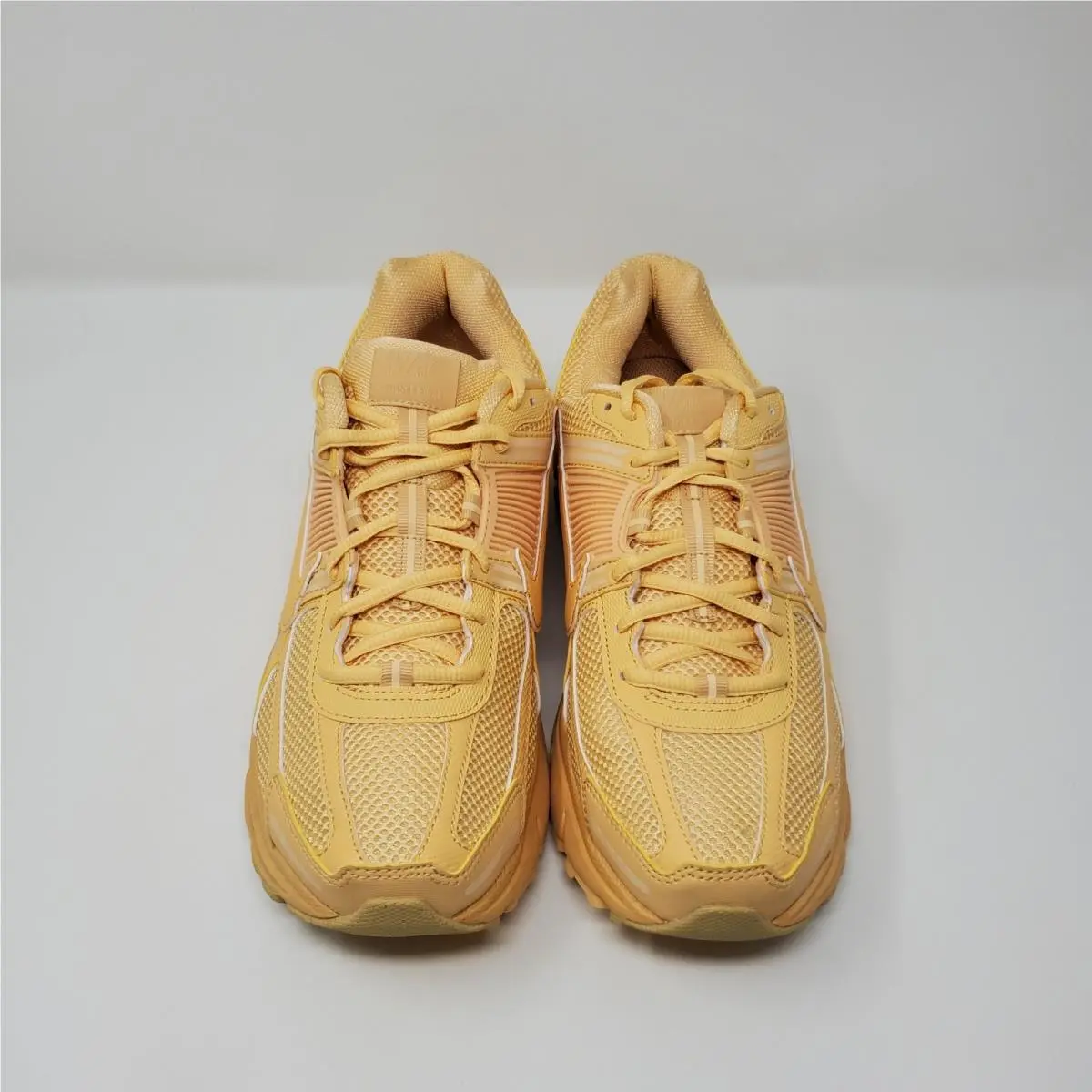 Nike shoes - Nike Air Zoom Vomero 5 - HF5493-200 - Gold 0