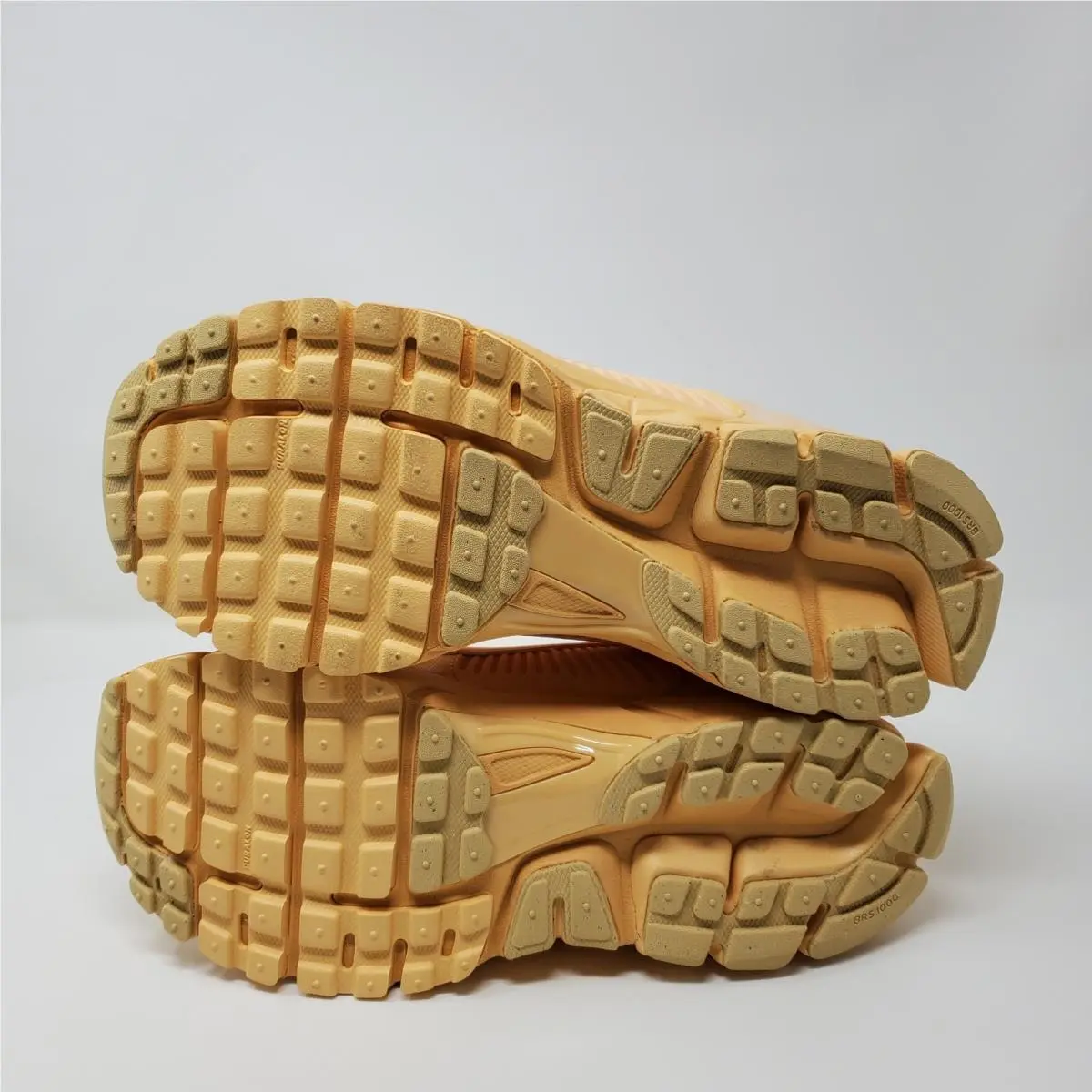 Nike shoes - Nike Air Zoom Vomero 5 - HF5493-200 - Gold 6