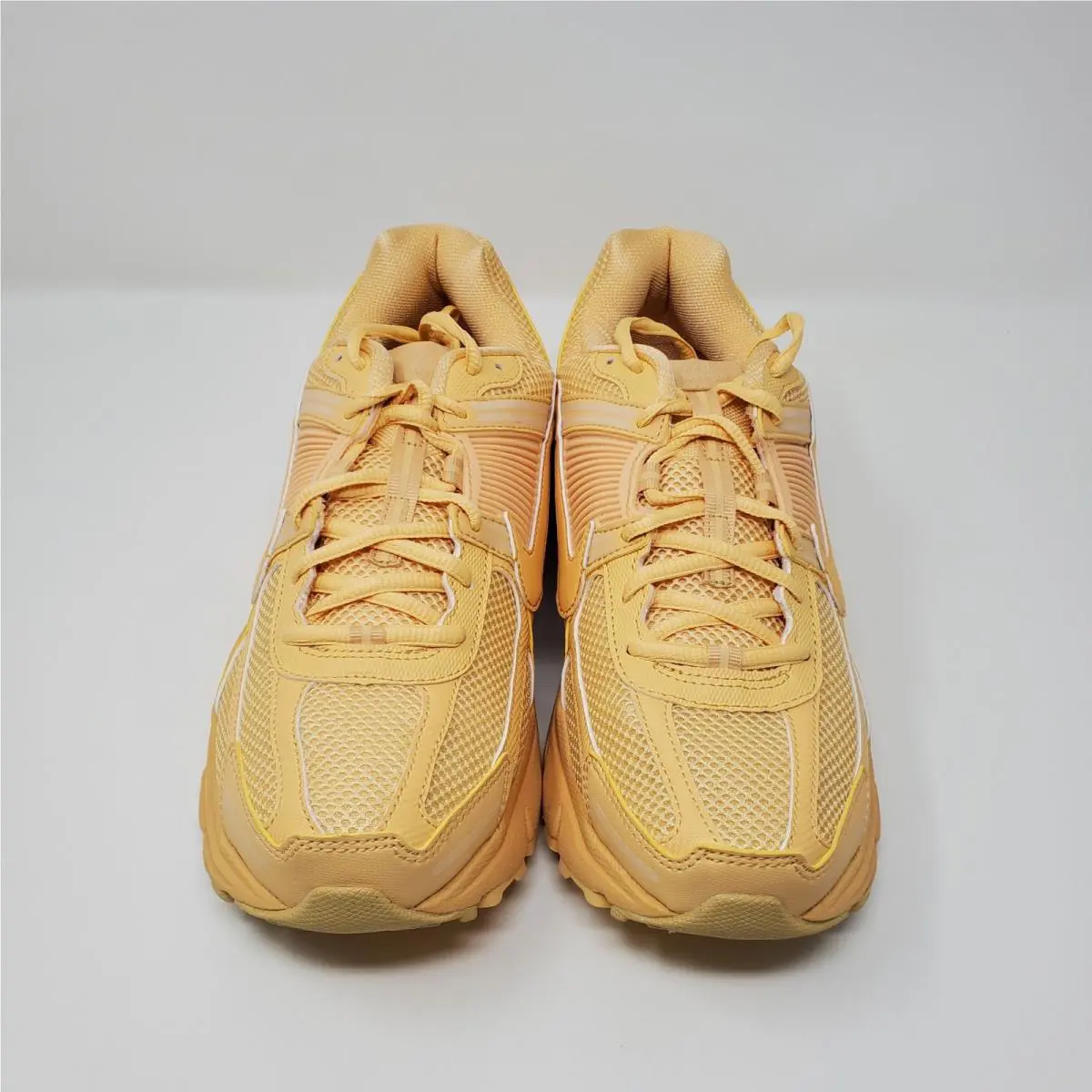 Nike shoes - Nike Air Zoom Vomero 5 - HF5493-200 - Gold 0