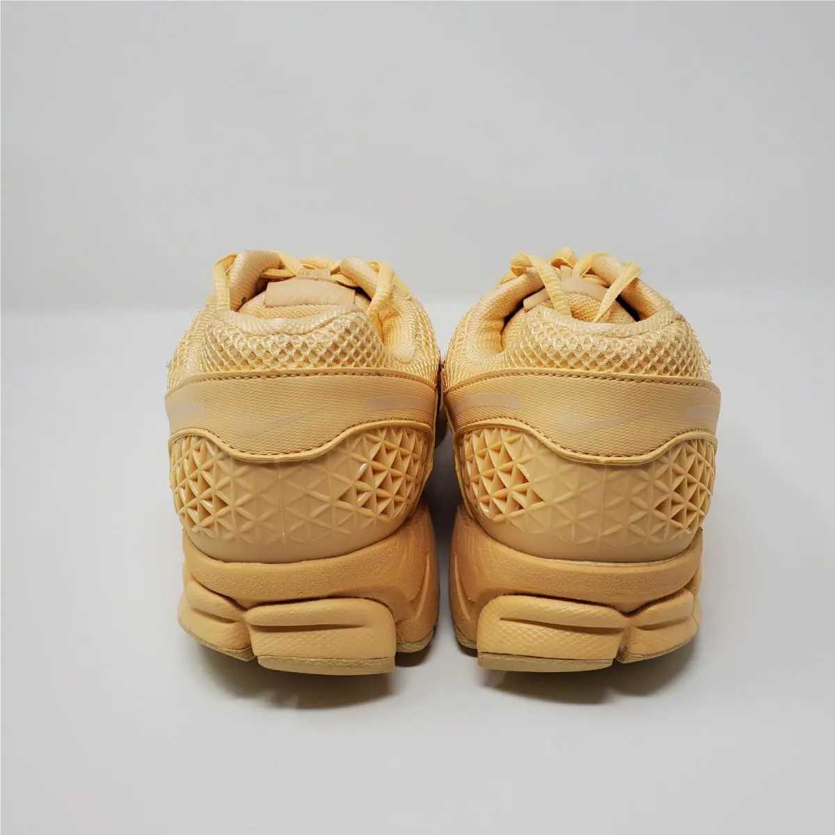 Nike shoes - Nike Air Zoom Vomero 5 - HF5493-200 - Gold 1
