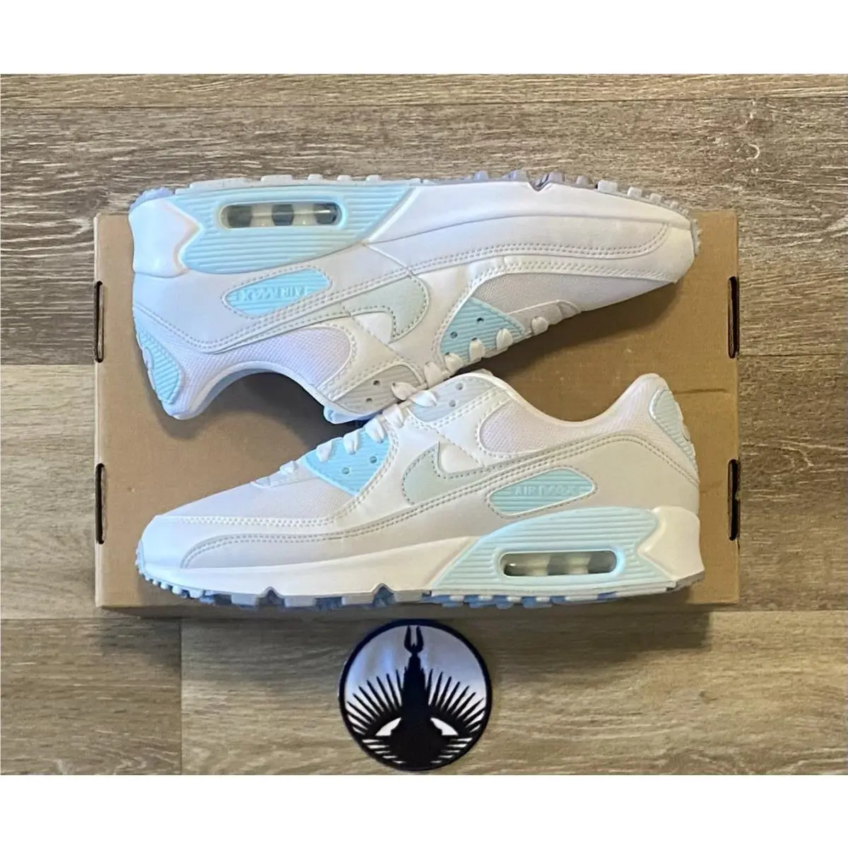 Nike Air Max 90 `white Glacier Blue’ DH8010-104 Women`s Size 10 Men`s Size 8.5