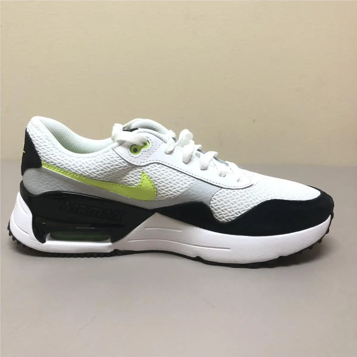Nike shoes - Nike Air Max SYSTM - Air Max SYSTM - DM9537-100 - Multicolor, Manufacturer: Black/University Red/Anthracite 9