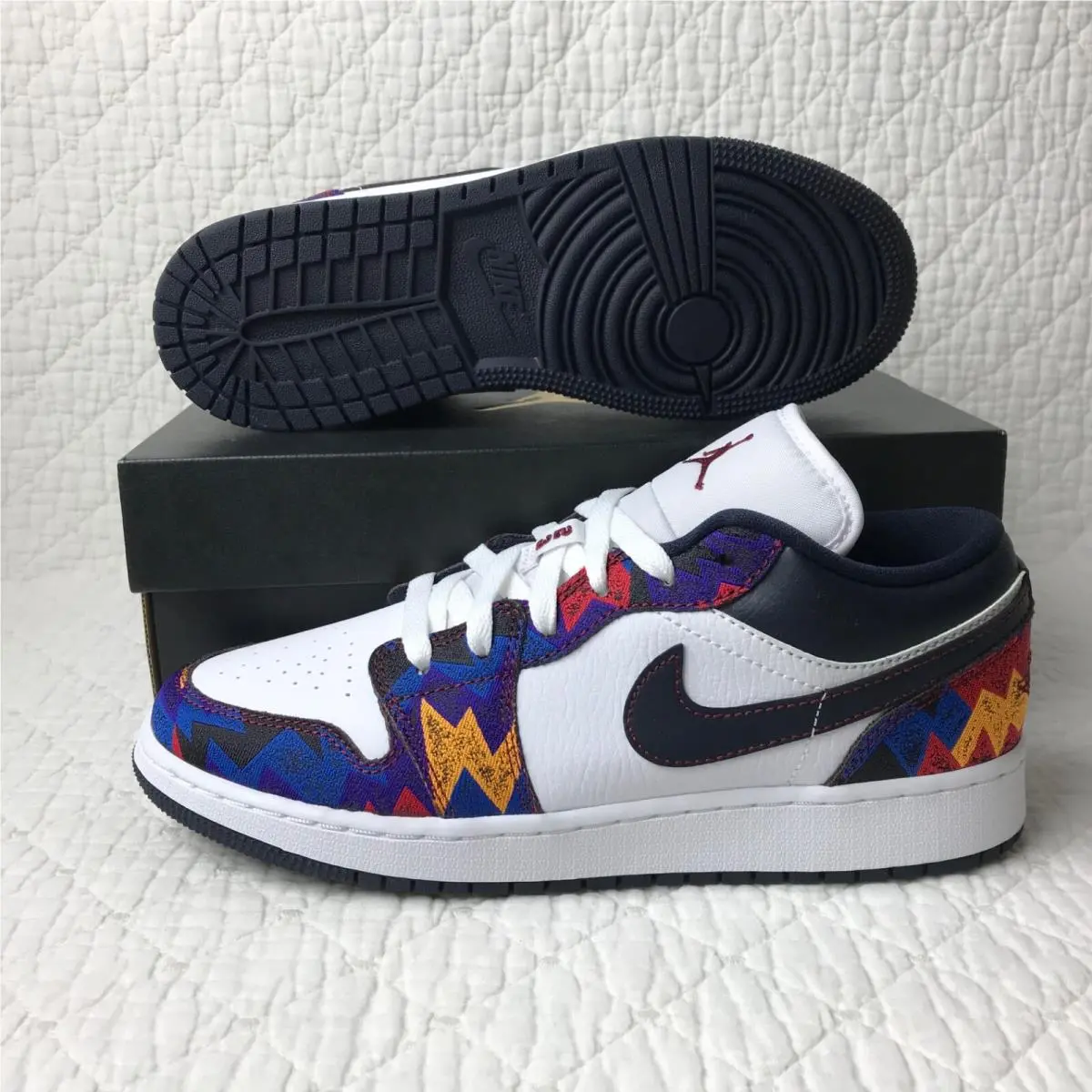 Nike shoes - Air Jordan 1 Low SE (GS) - CZ8657-100 - Multicolor 2