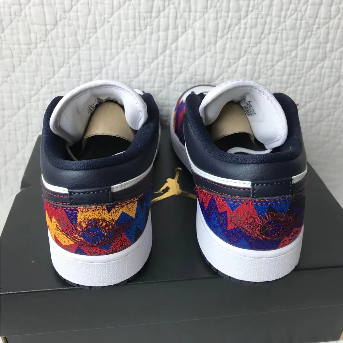 Nike shoes - Air Jordan 1 Low SE (GS) - CZ8657-100 - Multicolor 4