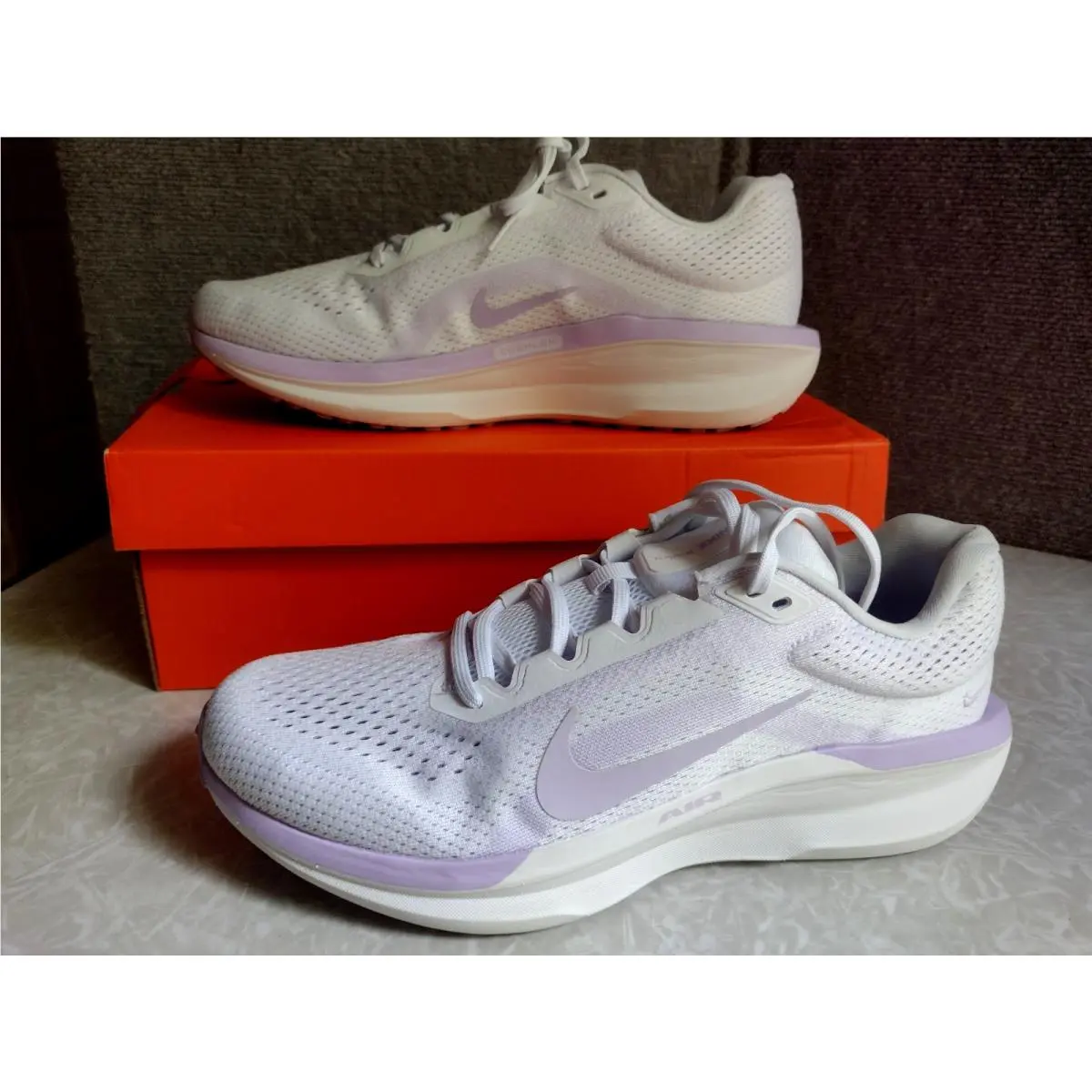 Nike Women`s Size 11 M Winflo 11 Running Shoes White/lilac FJ9510-101
