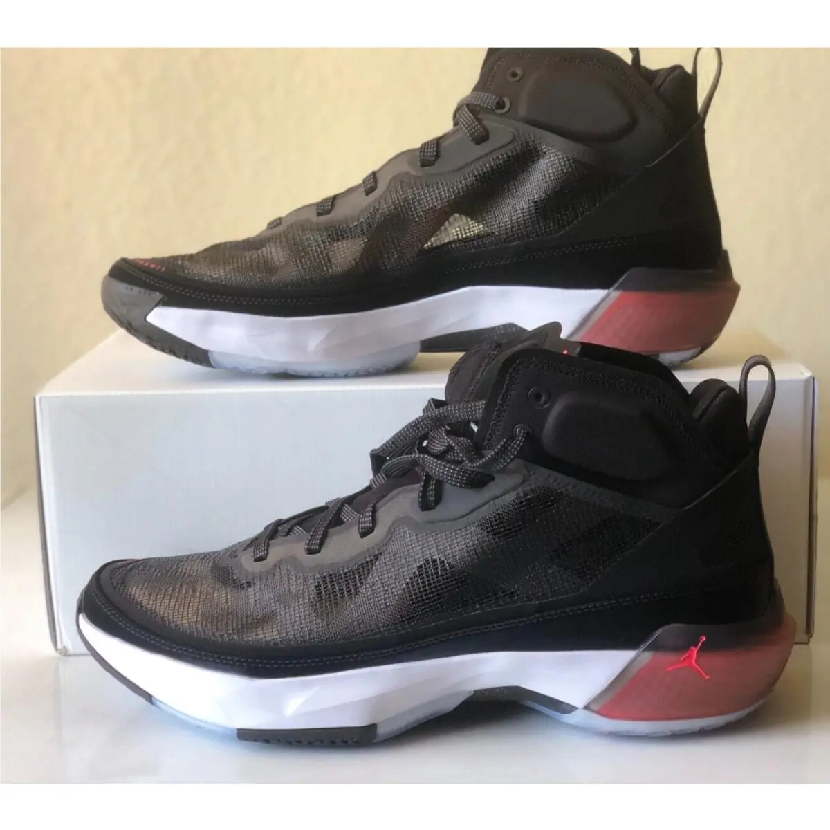 Jordan 37 Xxxvii Black Hot Punch DD6958-091 Men’s Size 11.5 Basketball Shoe by Nike