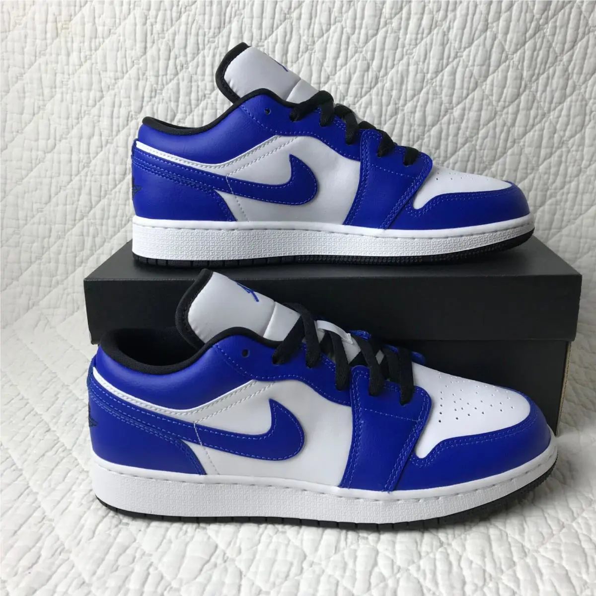 Nike shoes - Air Jordan 1 Low - Air Low - 553560-124 - White/Hyper Royal/Black 0