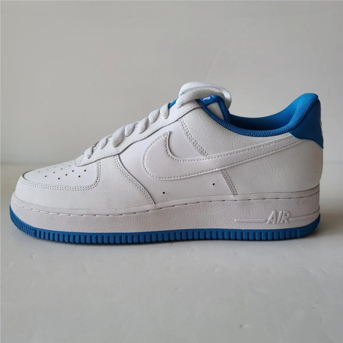 Air Force 1 `07 White Photo Blue DR9867-101 Men`s Size 9 by Nike