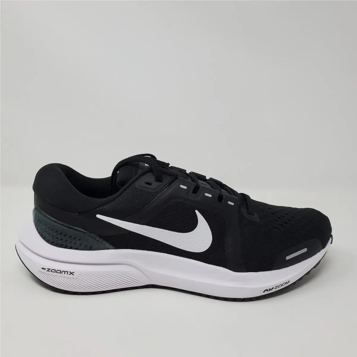 Nike shoes - Nike Air Zoom Vomero 16 - DA7245-001 - Black 2
