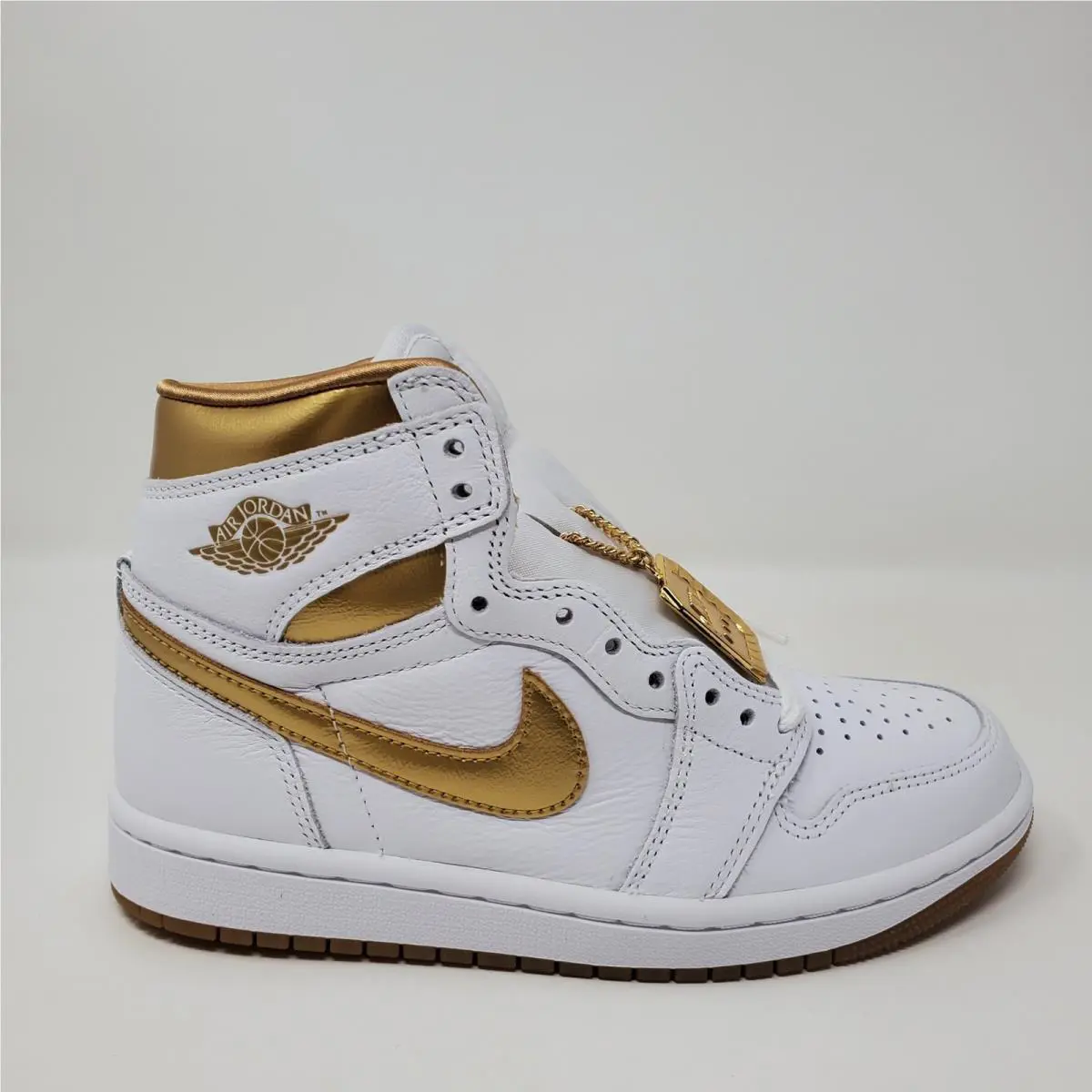 Nike shoes - Air Jordan 1 Retro High OG - FD2596-107 - Gold 2