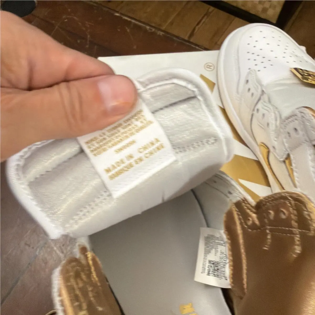 Nike shoes - Air Jordan 1 - Air - FD2596-107 - White 5