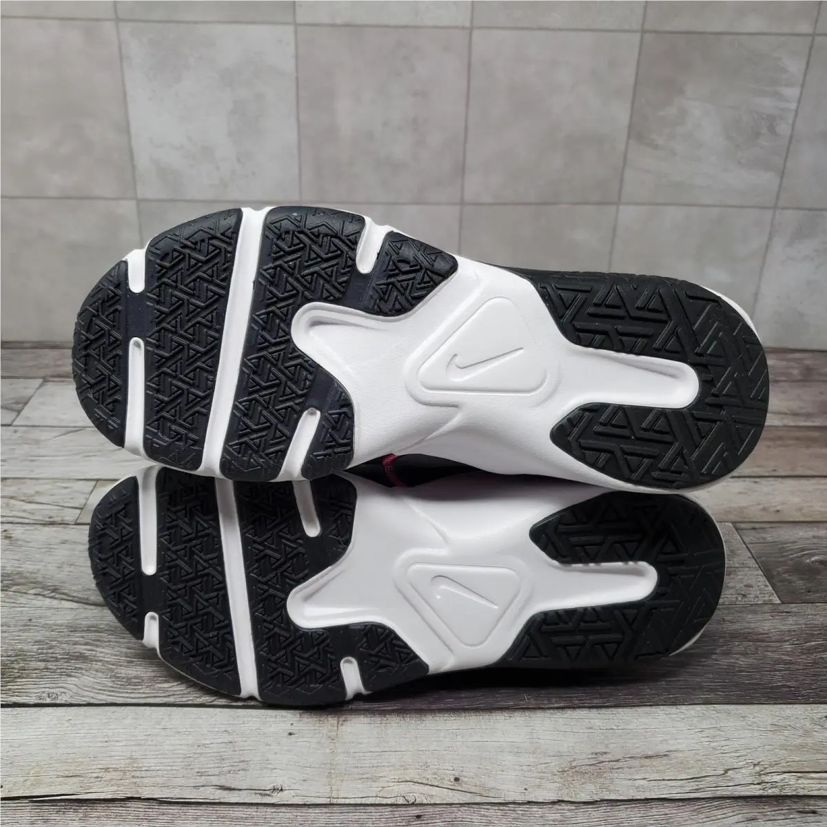 Nike shoes - Nike Legend Essential 2 - Legend Essential - CQ9545-014 - Black 6