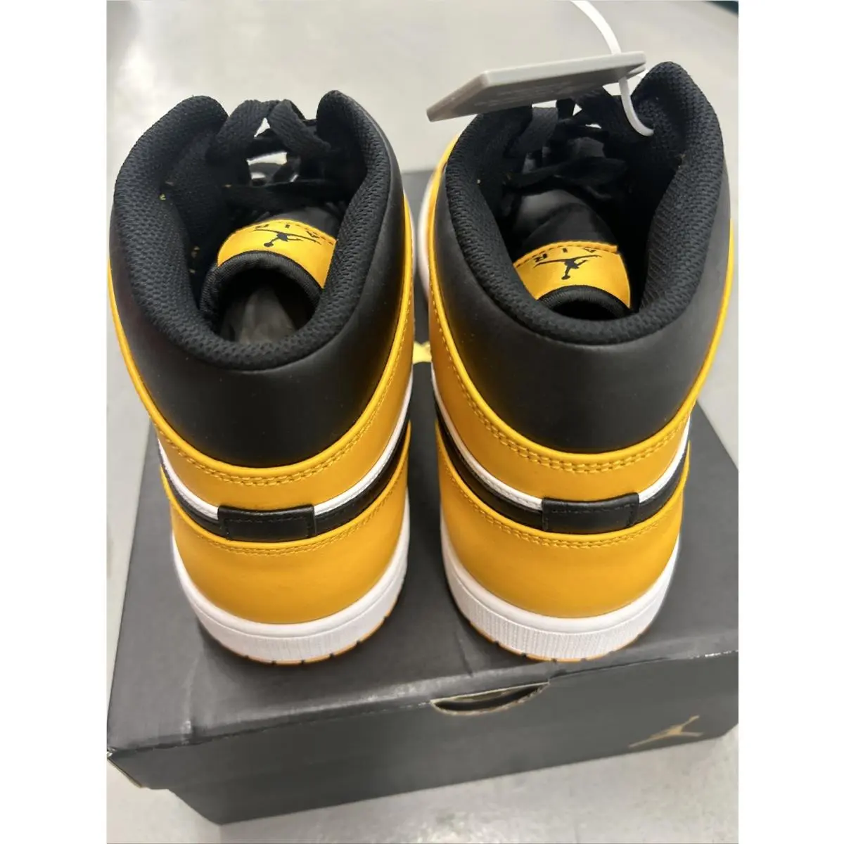 Nike shoes - Air Jordan 1 - Air - 554724-701 - Multicolor, Manufacturer: Taxi/White-Black 2