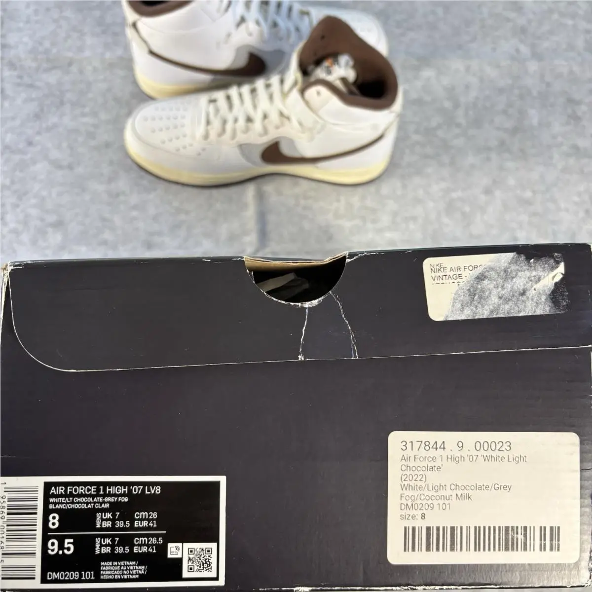 Nike shoes - DM0209101 - DM0209-101 - White 9