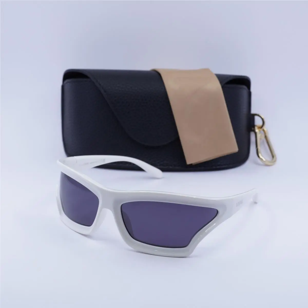 LW40143U 25A Ivory/grey 70-17-115 Sunglasses by Loewe