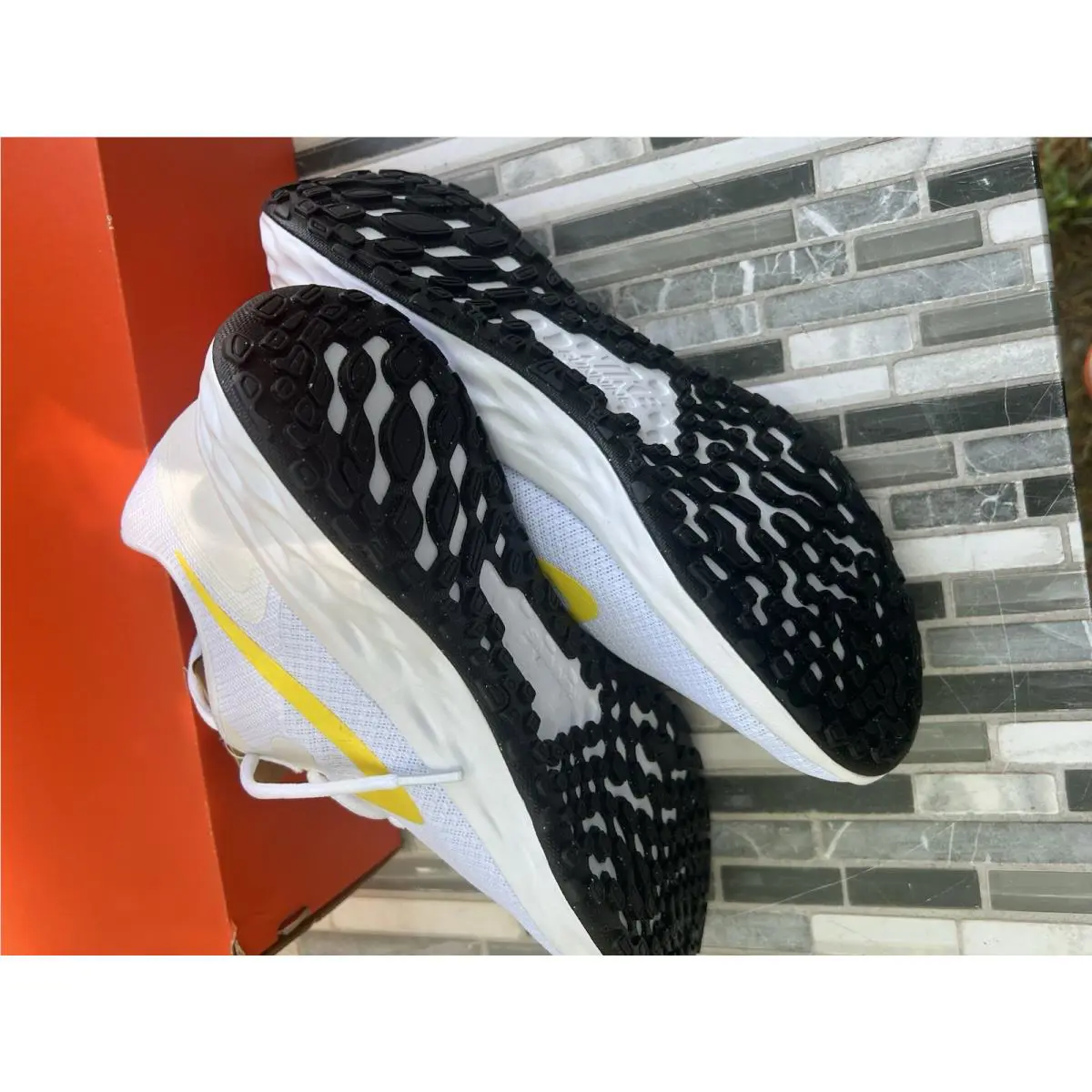 Nike shoes - Nike Revolution 6 - Revolution - DC3729-105 - White 6
