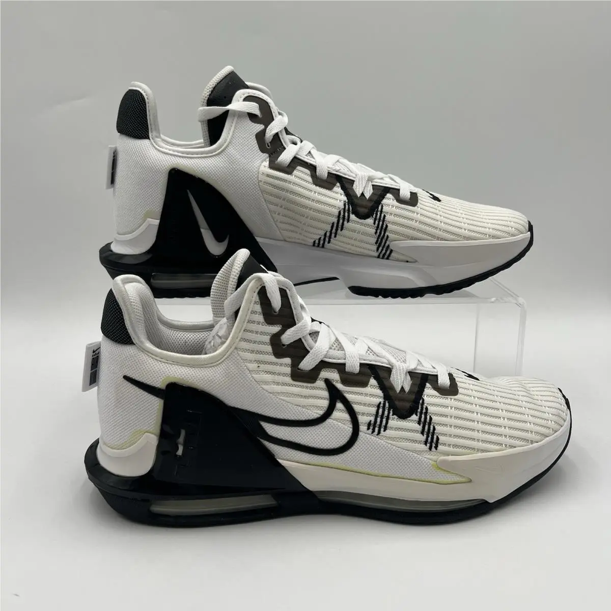 Nike Mens Size 13 Lebron Witness 6 TB White Black Basketball Shoes DO9843 100