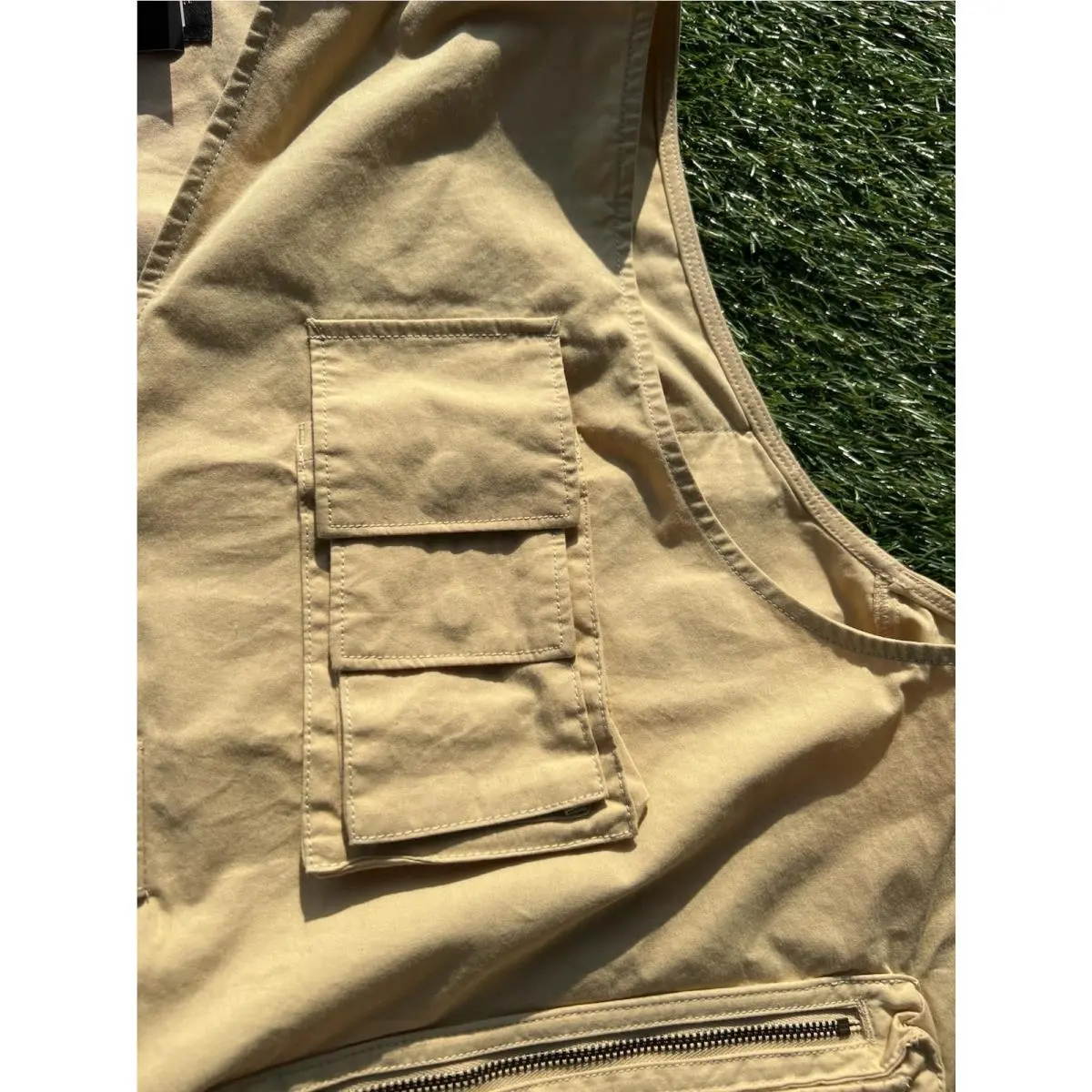 Nike clothing - Nike Life Utility Vest - Life Utility Vest - FN3214-252 - Sesame 1