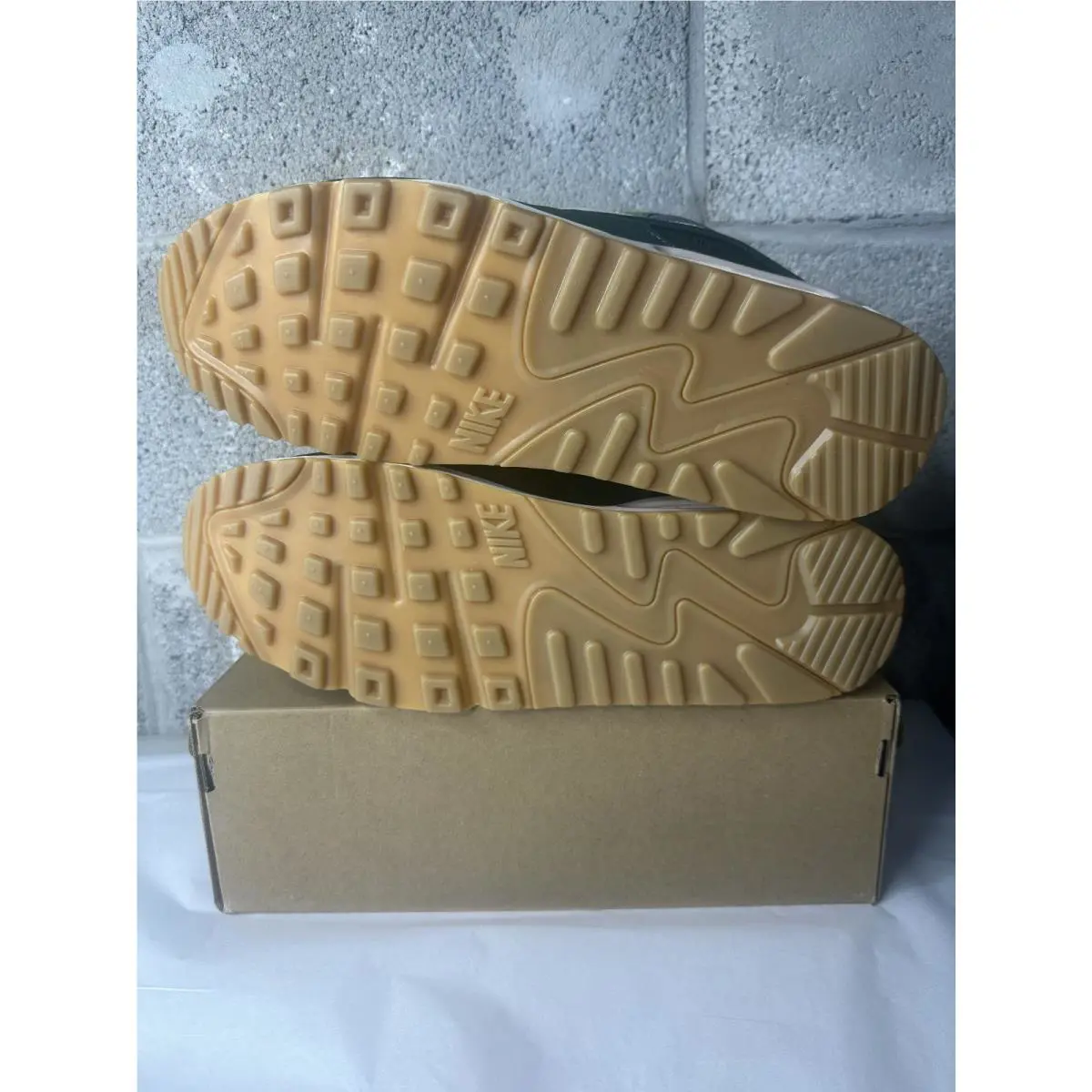 Nike shoes - Nike Air Max 90 - Air Max - DH4621-300 - Green 3
