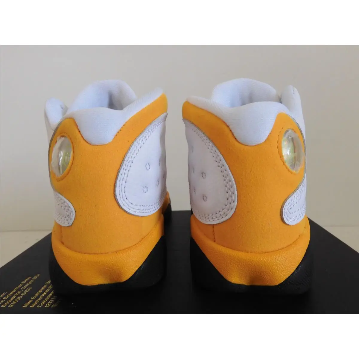 Nike shoes - Jordan 13 - White (UPC: 195866346499) 2