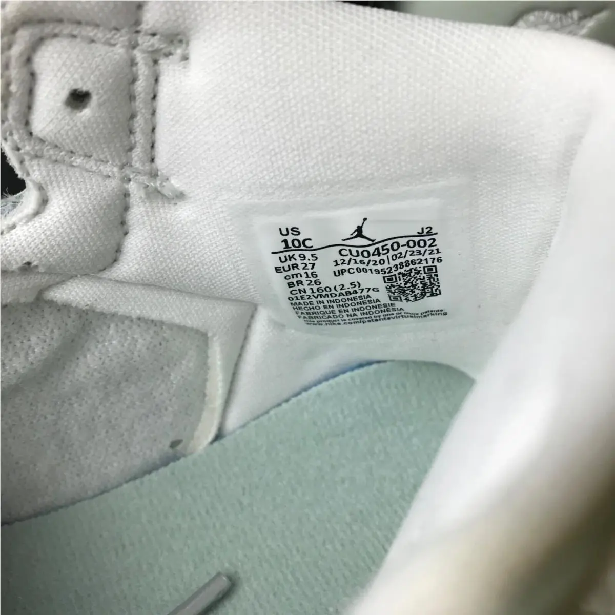 Nike shoes - Air Jordan 1 - Air - CU0450-002 - Seafoam/White-Healing Orange 9