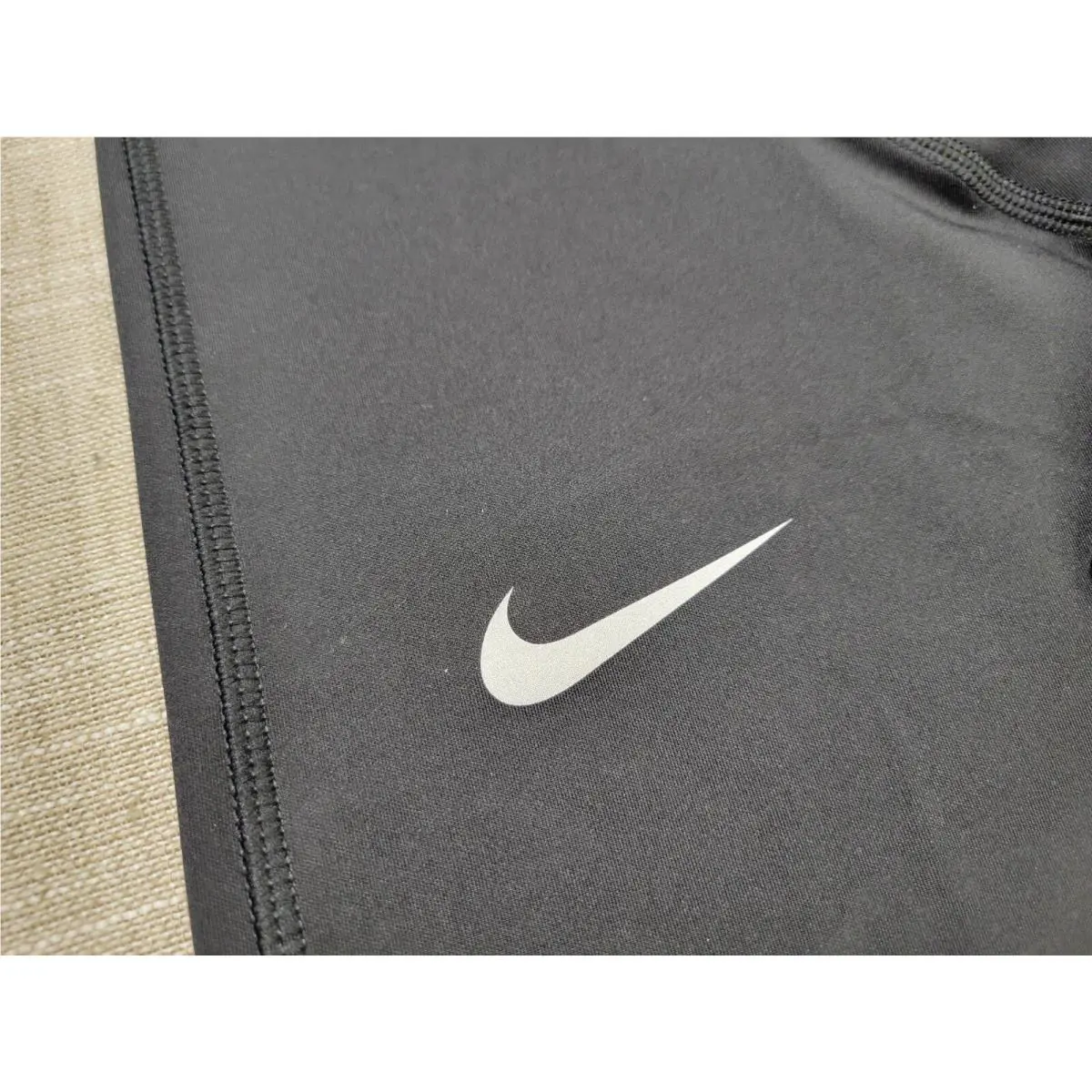 Nike clothing - Nike X Eliud Kipchoge Challenger Sub 2 Racing Tights - DX6978 010 - Black White Red Green 4